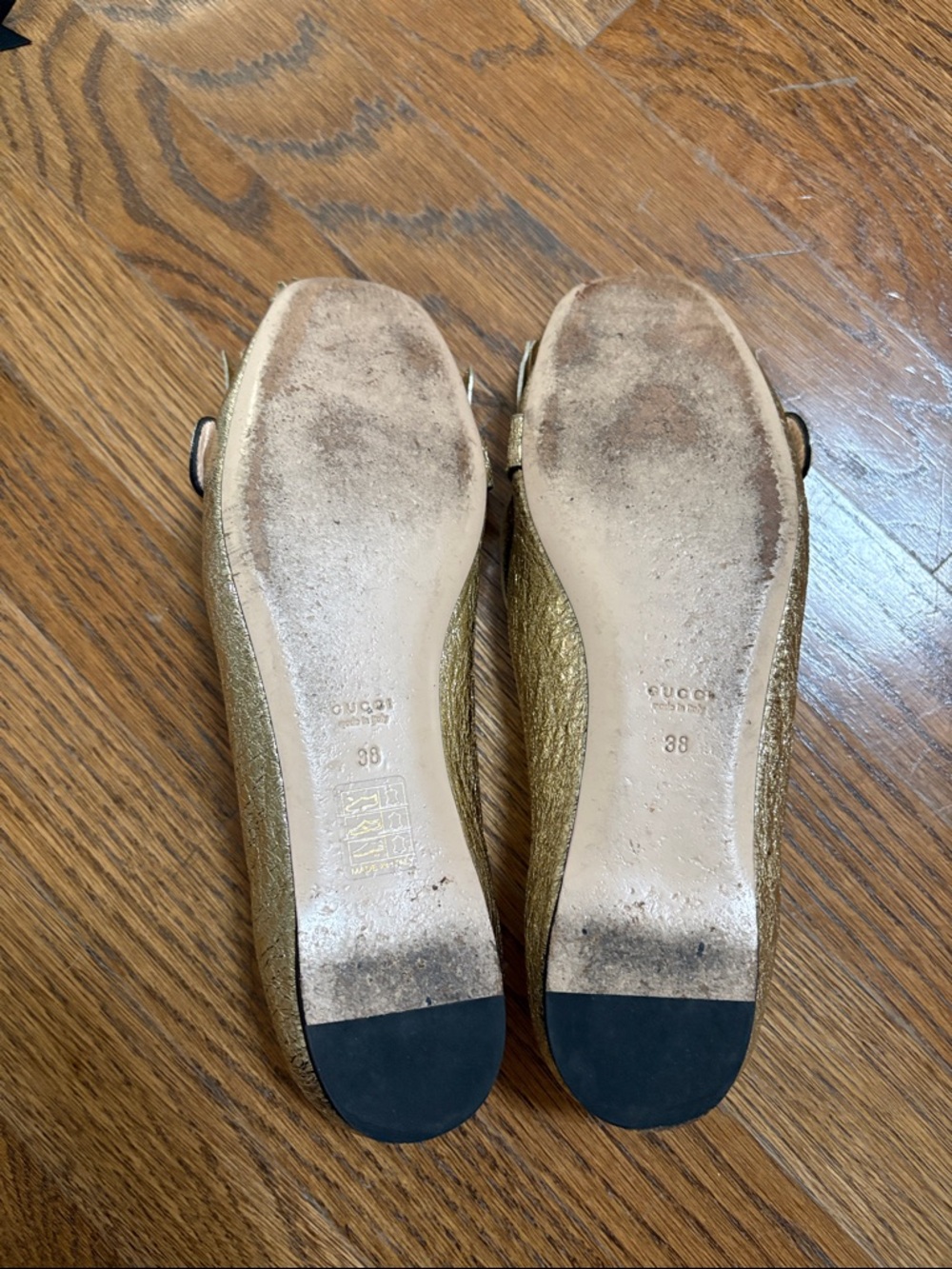 Gucci Marmont gold loafers, size 8 - Picture 5 of 6